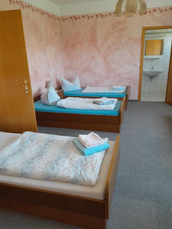 Sport & Freizeit Centrum Pension Heudeber Esterno foto